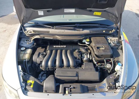 2006 Volvo S40 2.4I z USA, uszkodzony, nr VIN YV1MS382462152700